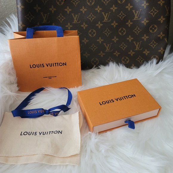 Louis Vuitton Accessories - Louis Vuitton 4 Piece Small Gift Box Bundle